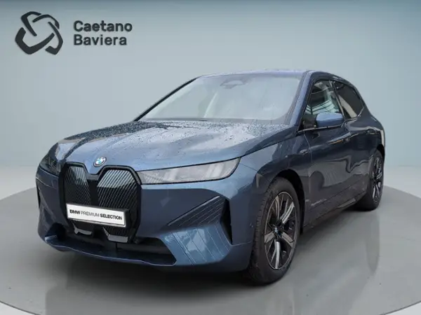 BMW iX